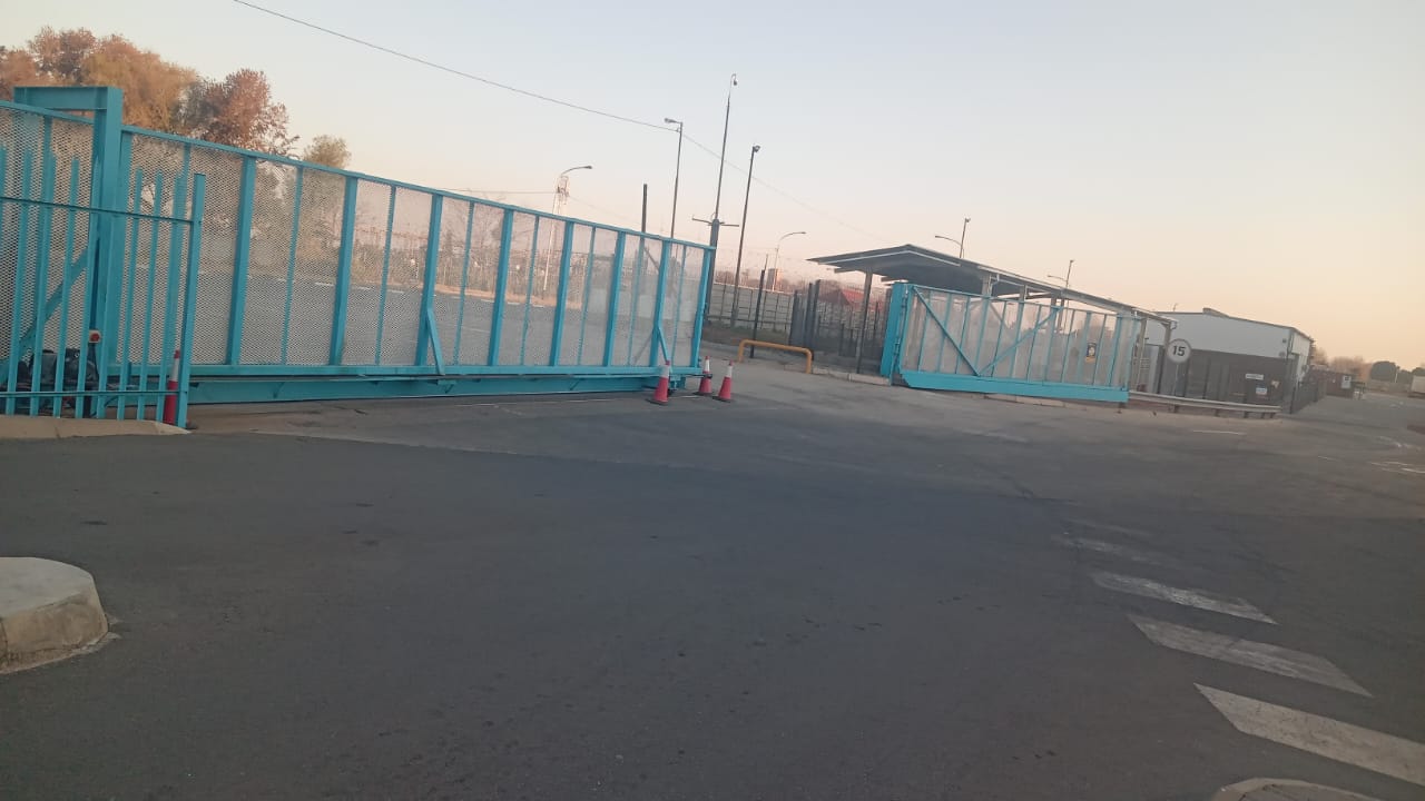 Sliding security gate installation